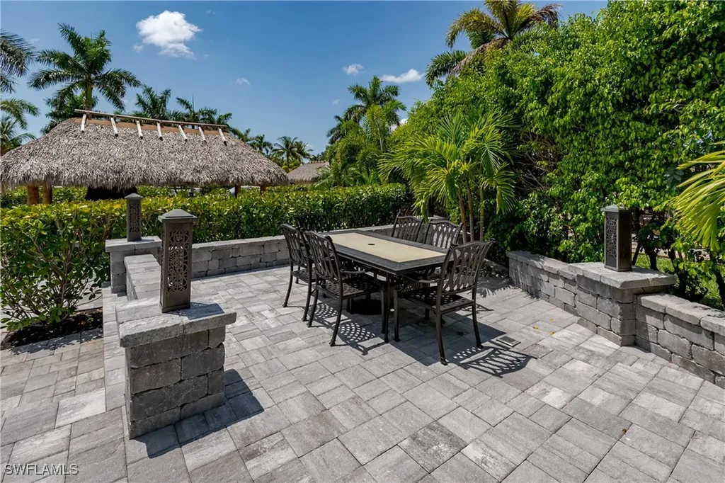 13613 Snapper Lane Naples FL 34114