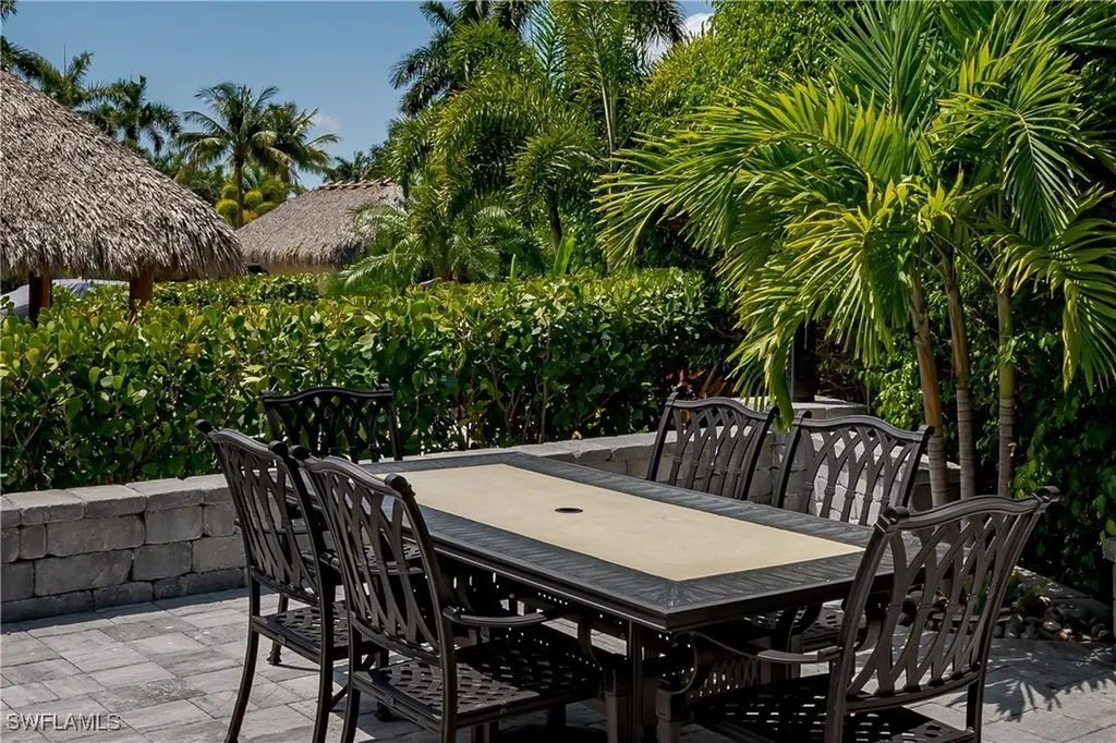 13613 Snapper Lane Naples FL 34114