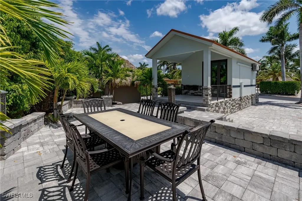13613 Snapper Lane Naples FL 34114