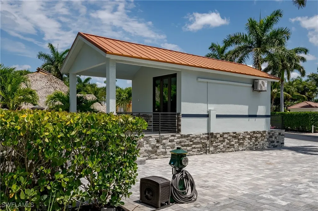 13613 Snapper Lane Naples FL 34114