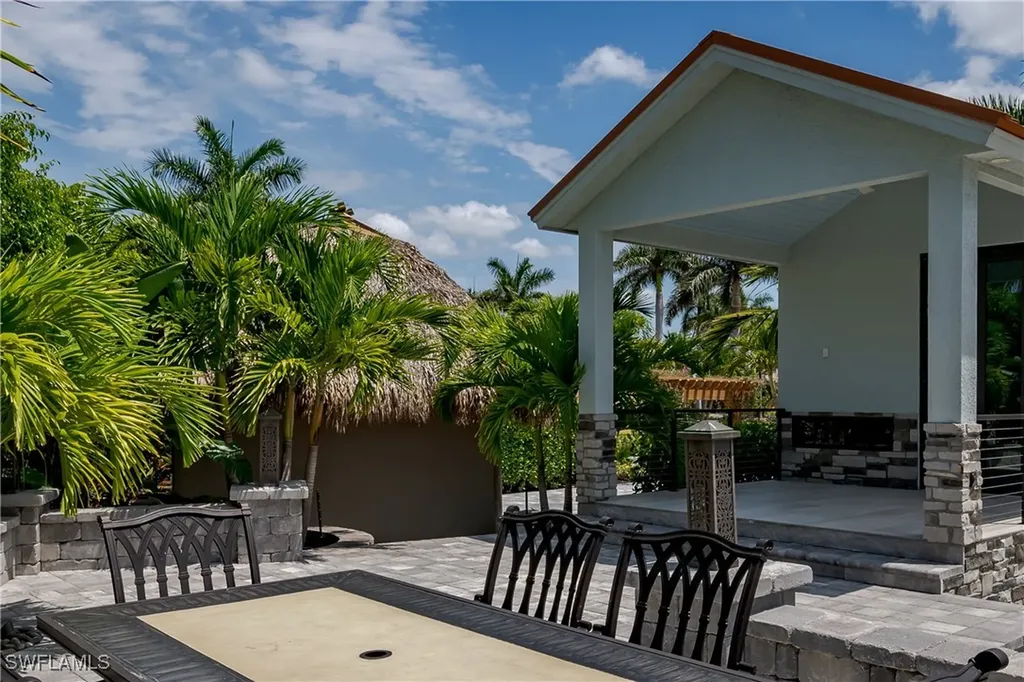 13613 Snapper Lane Naples FL 34114