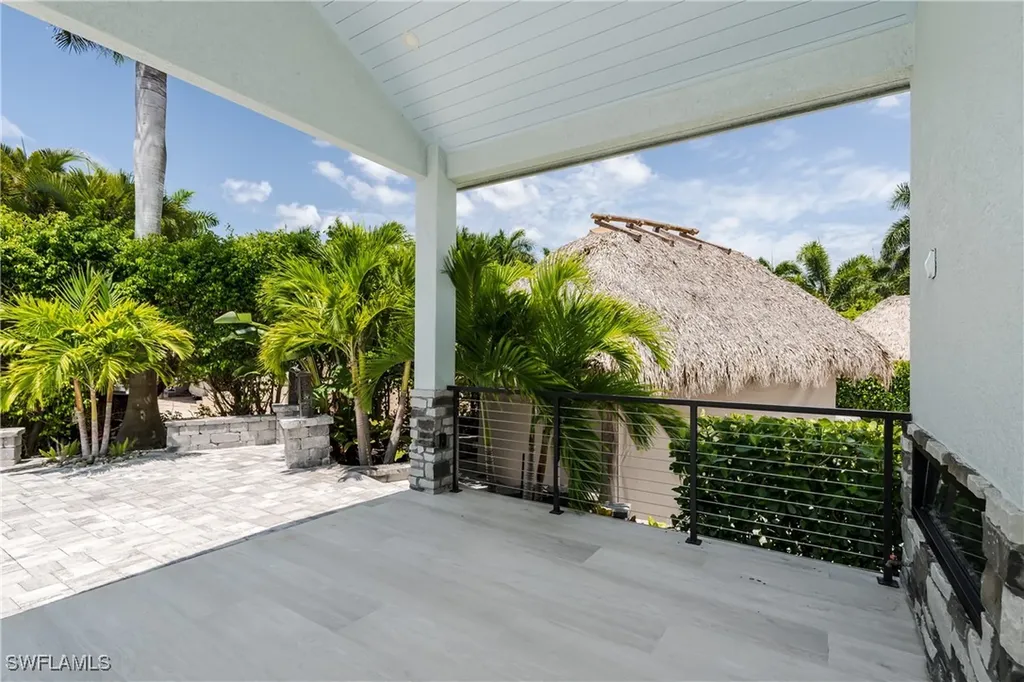 13613 Snapper Lane Naples FL 34114