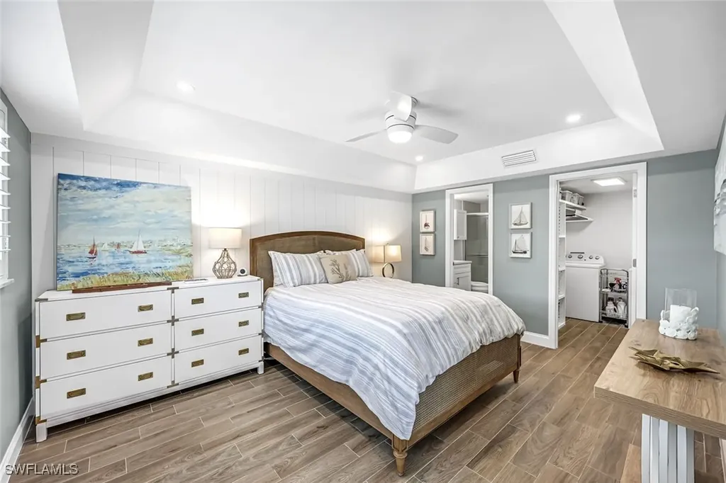 232 Banyan Boulevard Naples FL 34102