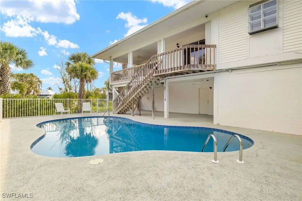 595 Sea Oats Drive Sanibel FL 33957