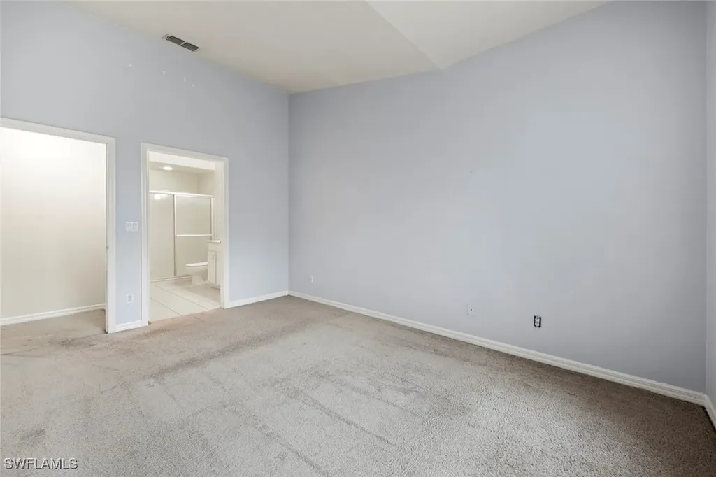 7800 Woodbrook Circle Naples FL 34104