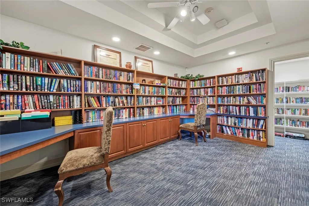 7800 Woodbrook Circle Naples FL 34104