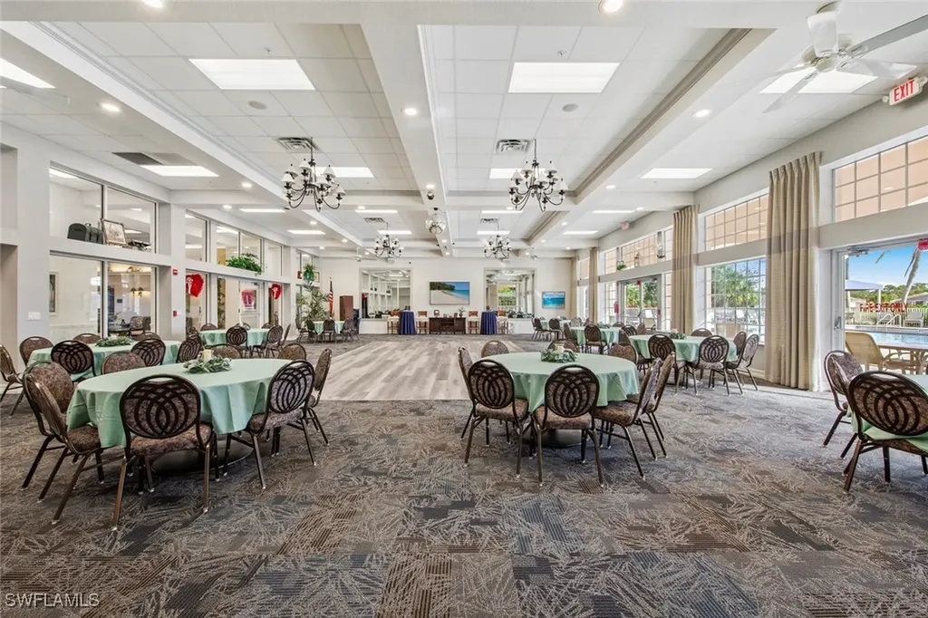 7800 Woodbrook Circle Naples FL 34104