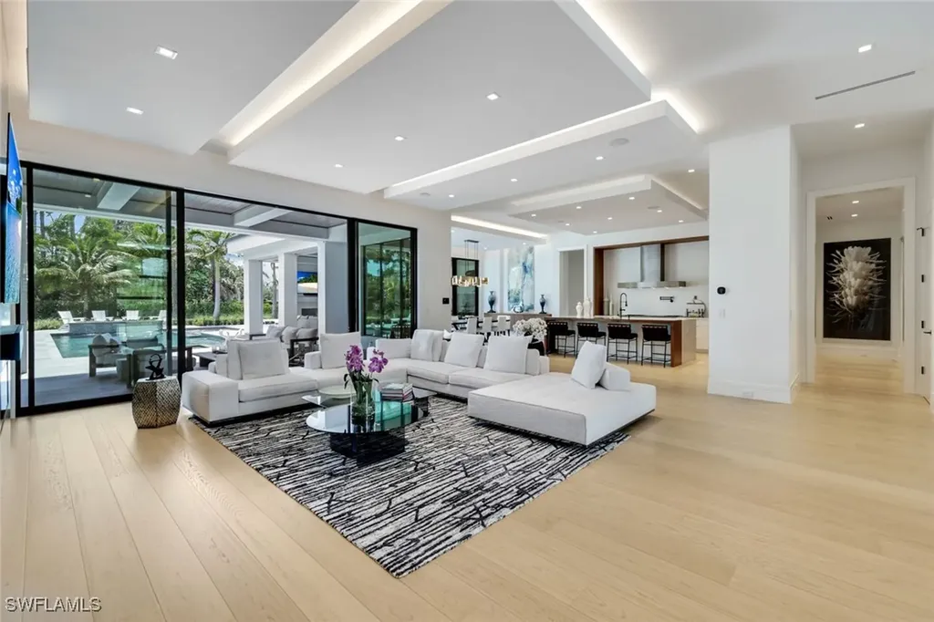 493 Carica Road Naples FL 34108