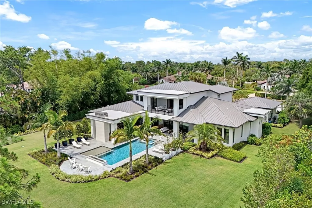 493 Carica Road Naples FL 34108