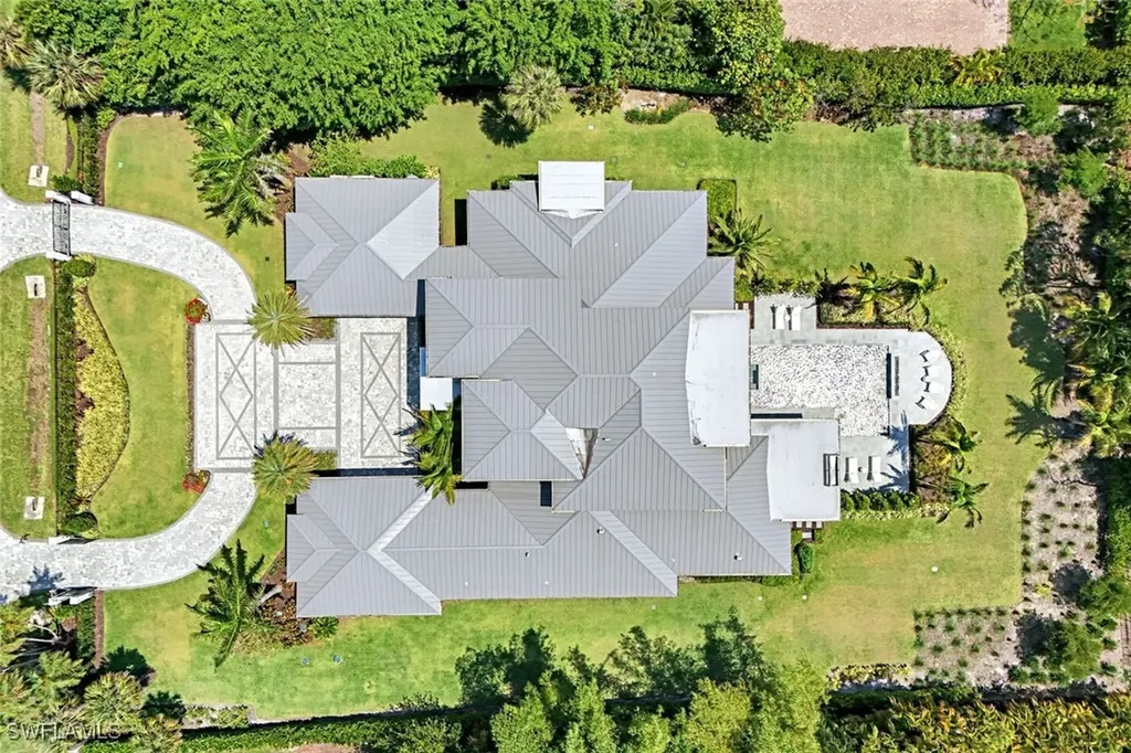 493 Carica Road Naples FL 34108