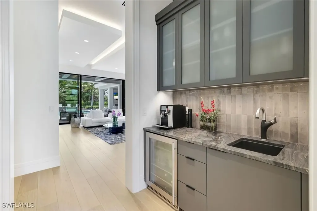 493 Carica Road Naples FL 34108