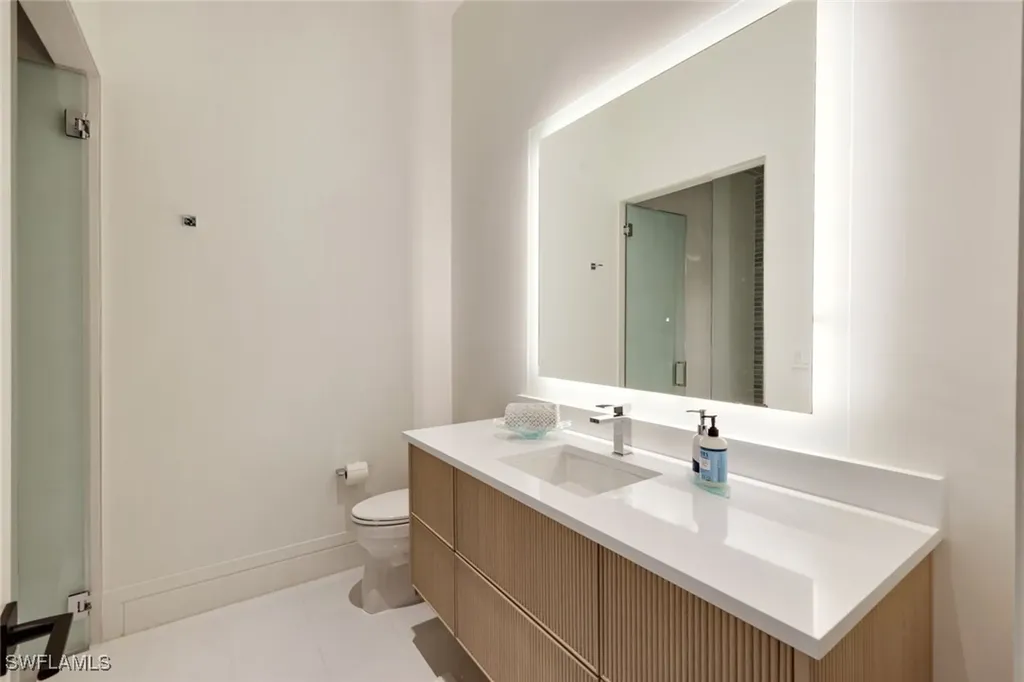 493 Carica Road Naples FL 34108