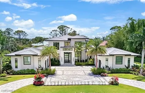 493 Carica Road Naples FL 34108