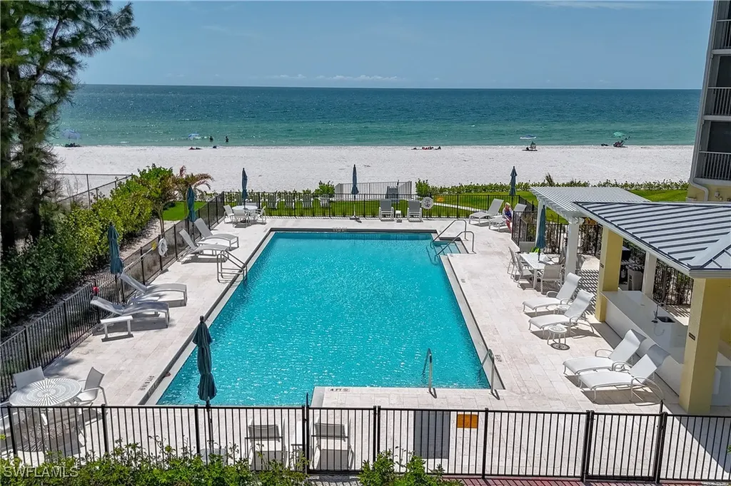 3483 Gulf Shore Boulevard N Naples FL 34103
