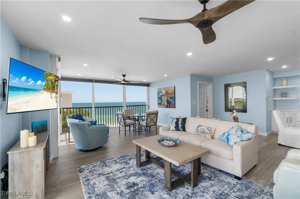 3483 Gulf Shore Boulevard N Naples FL 34103