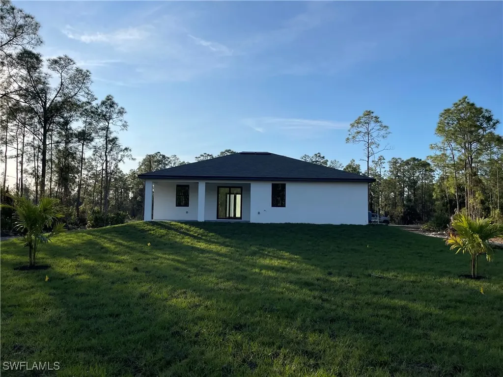 829 Gillian Avenue Lehigh Acres FL 33974
