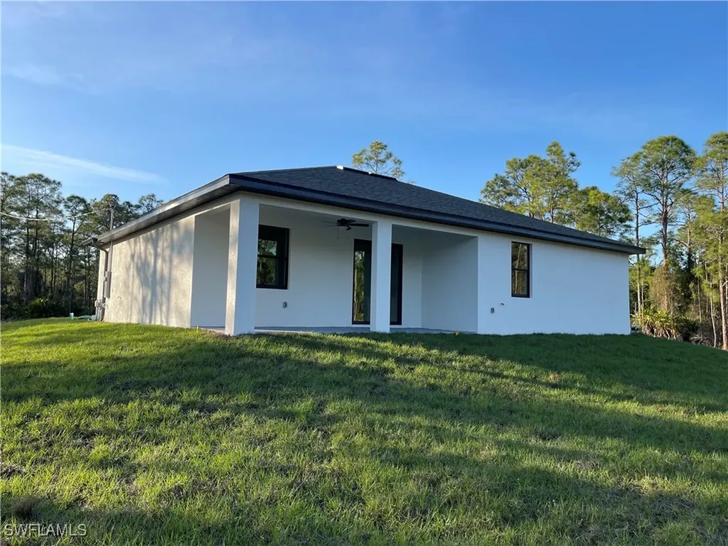829 Gillian Avenue Lehigh Acres FL 33974