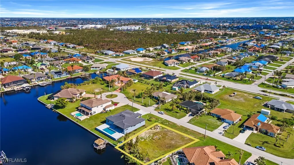 3914 SW 25th Place Cape Coral FL 33914