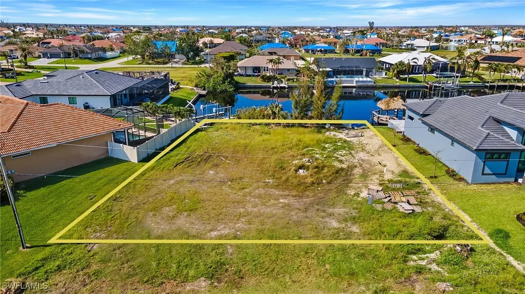 3914 SW 25th Place Cape Coral FL 33914