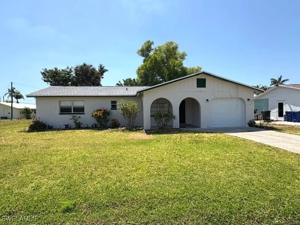 15757 Missouri Street Bokeelia FL 33922