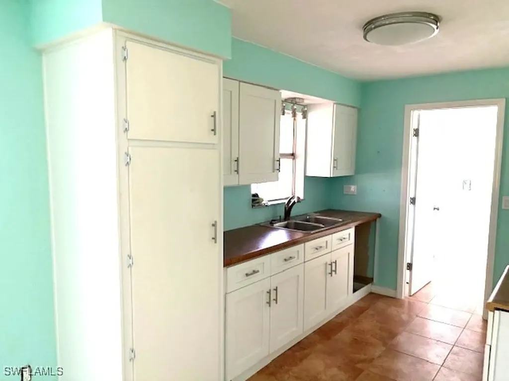 15757 Missouri Street Bokeelia FL 33922