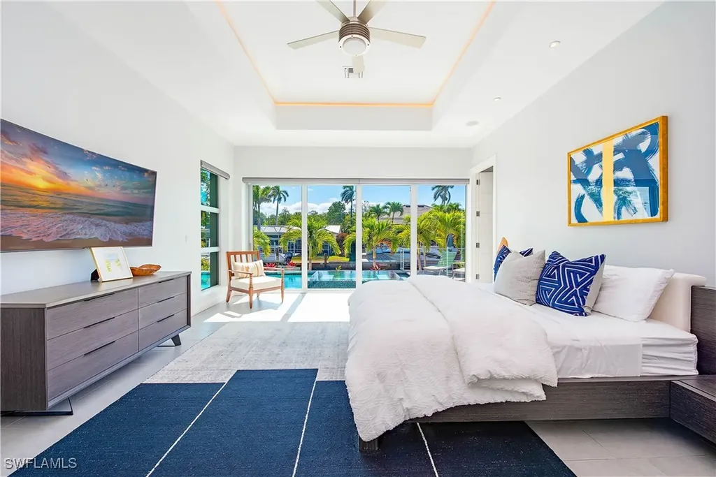 1807 Snook Drive Naples FL 34102