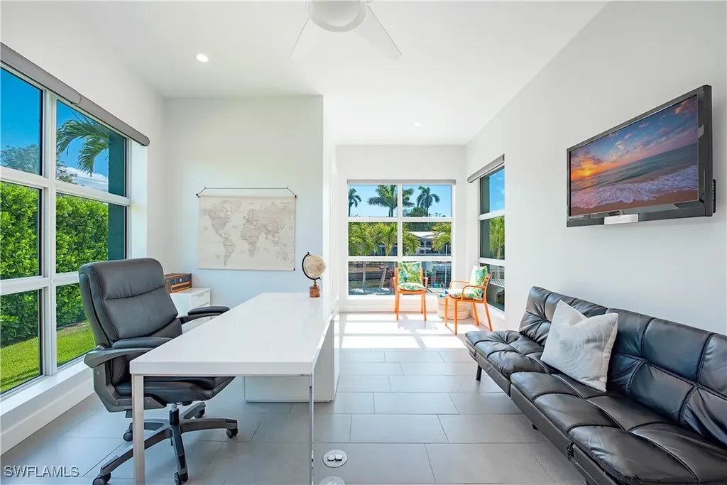 1807 Snook Drive Naples FL 34102