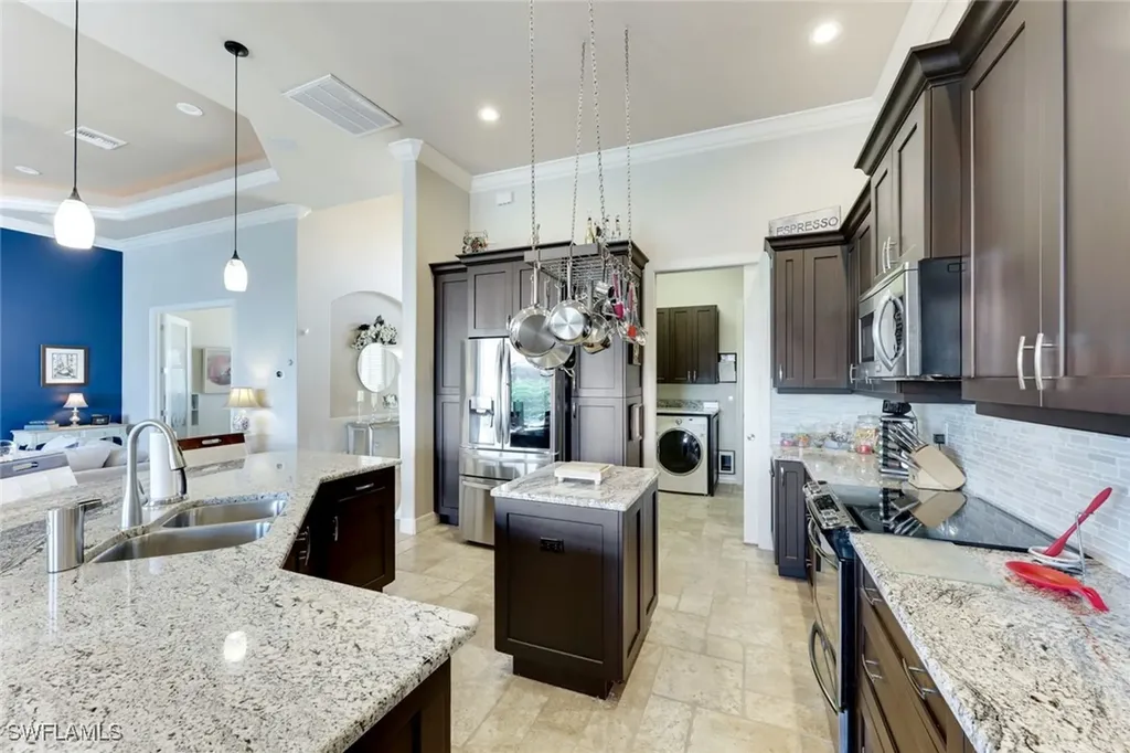 225 SW 12th Terrace Cape Coral FL 33991