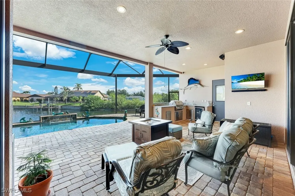 225 SW 12th Terrace Cape Coral FL 33991