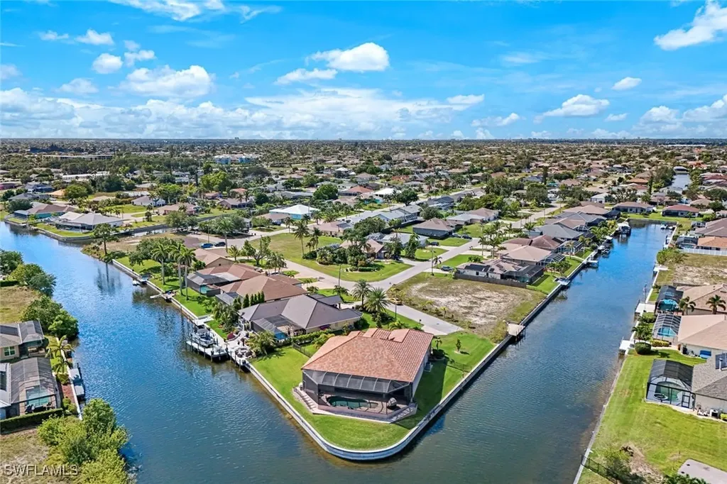 225 SW 12th Terrace Cape Coral FL 33991