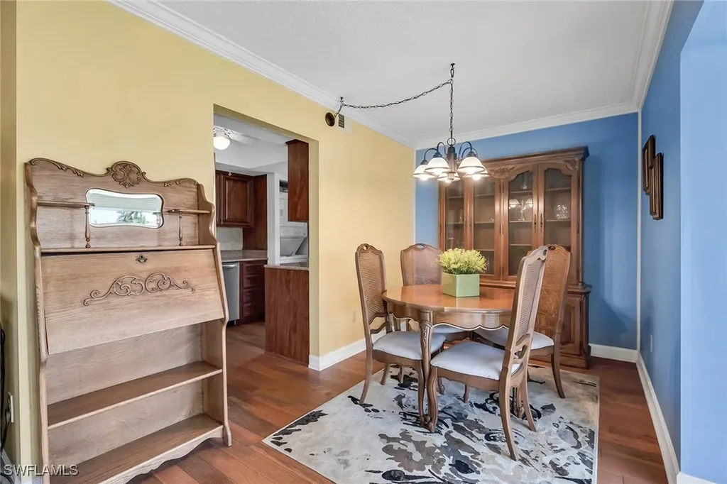 1155 Sandpiper Street Naples FL 34102