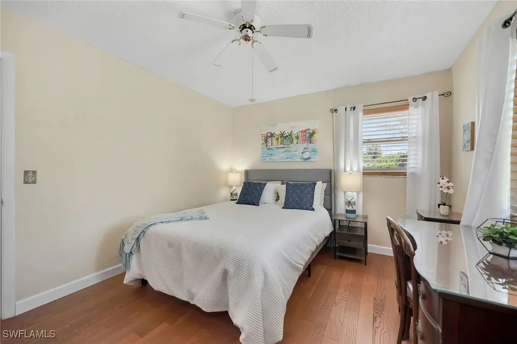 1155 Sandpiper Street Naples FL 34102