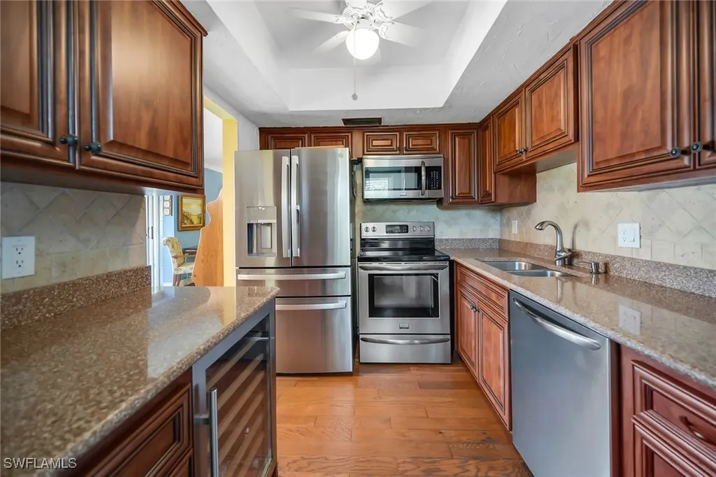 1155 Sandpiper Street Naples FL 34102