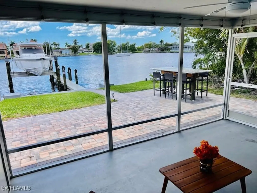 1726 Bikini Court Cape Coral FL 33904
