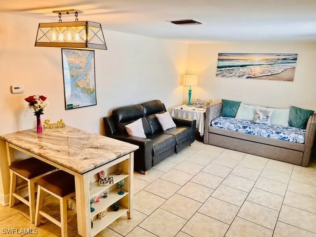 1726 Bikini Court Cape Coral FL 33904