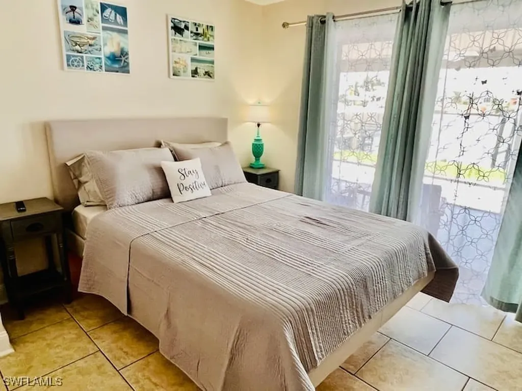 1726 Bikini Court Cape Coral FL 33904
