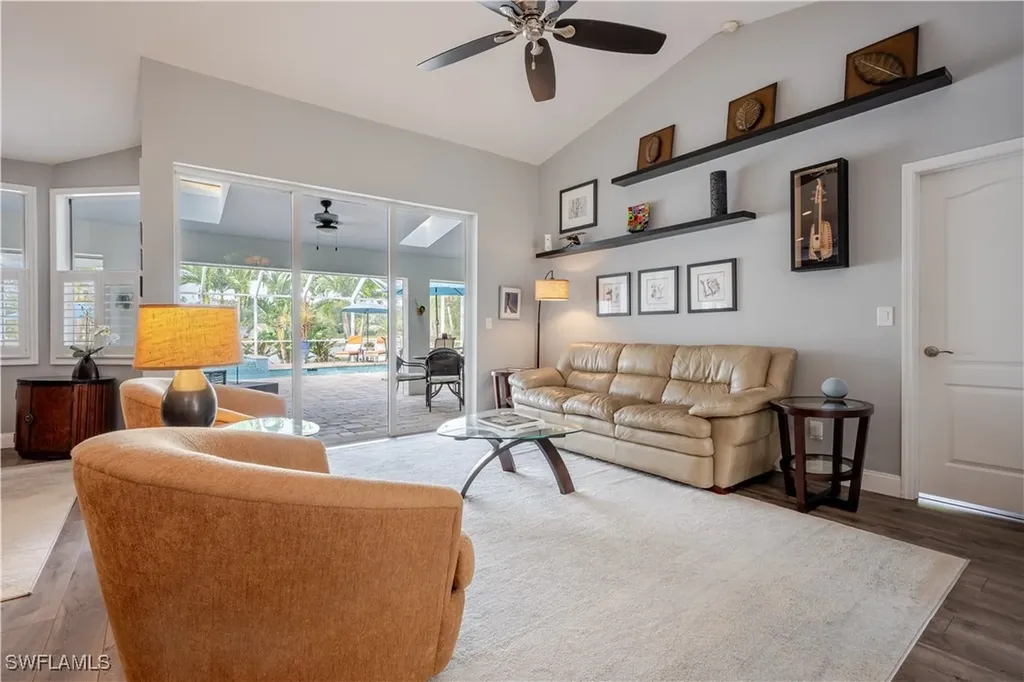386 Belville Boulevard Naples FL 34104