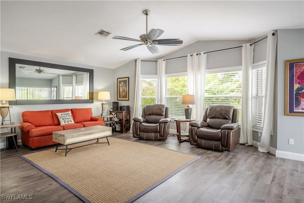 386 Belville Boulevard Naples FL 34104