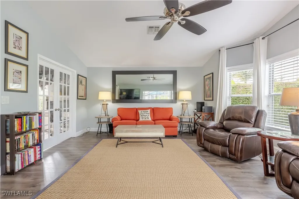386 Belville Boulevard Naples FL 34104