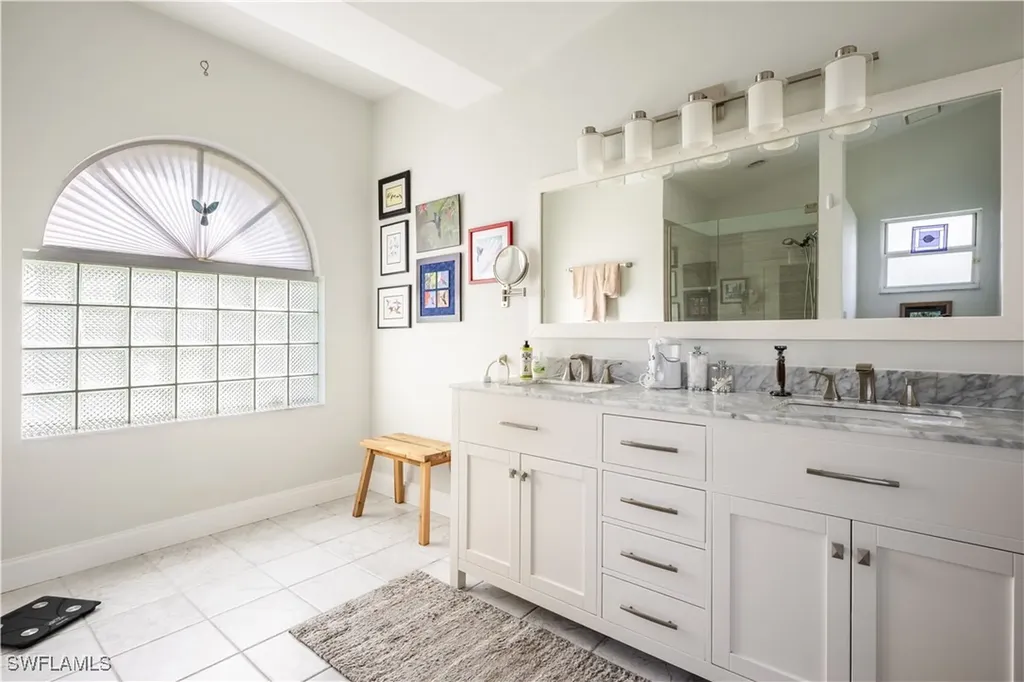 386 Belville Boulevard Naples FL 34104