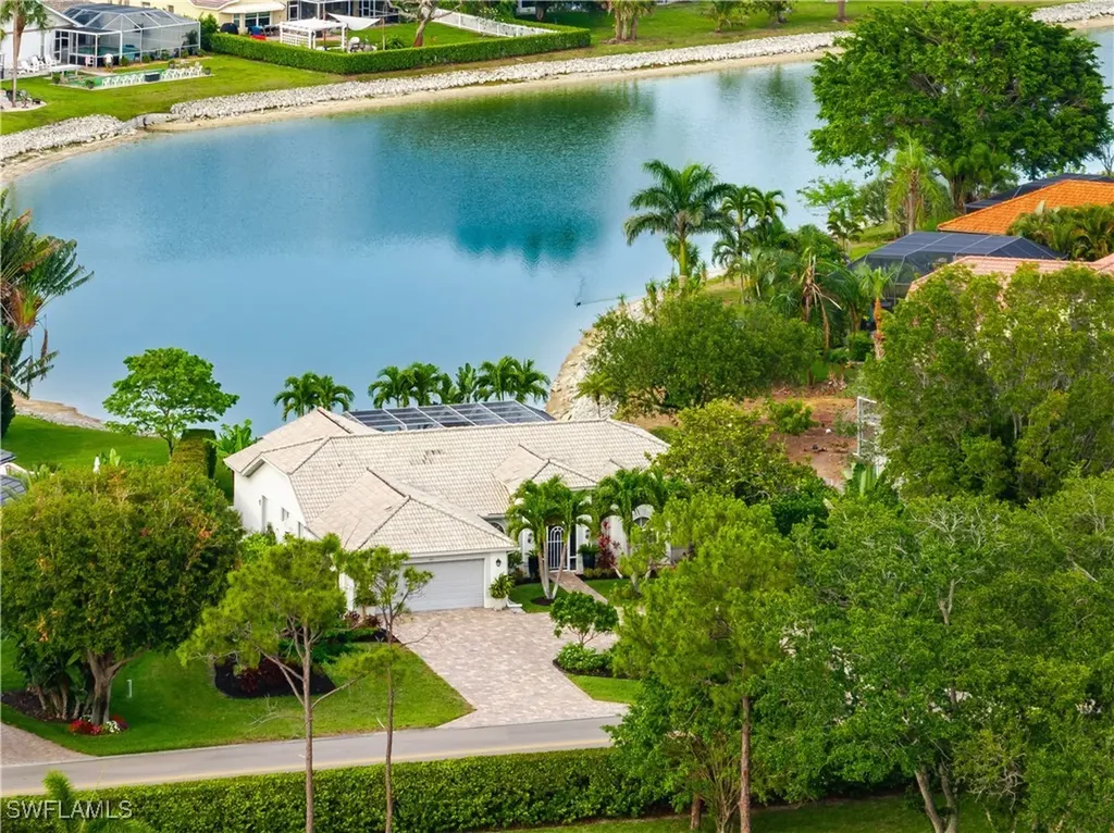 386 Belville Boulevard Naples FL 34104