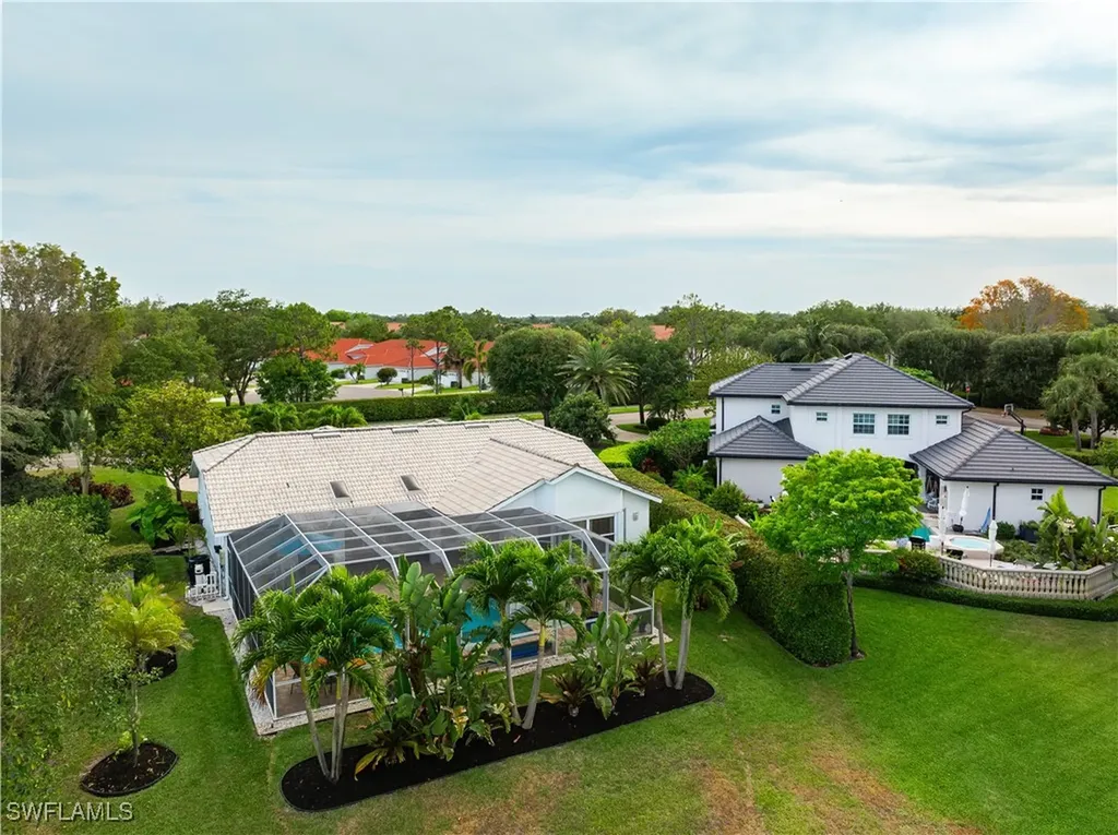386 Belville Boulevard Naples FL 34104