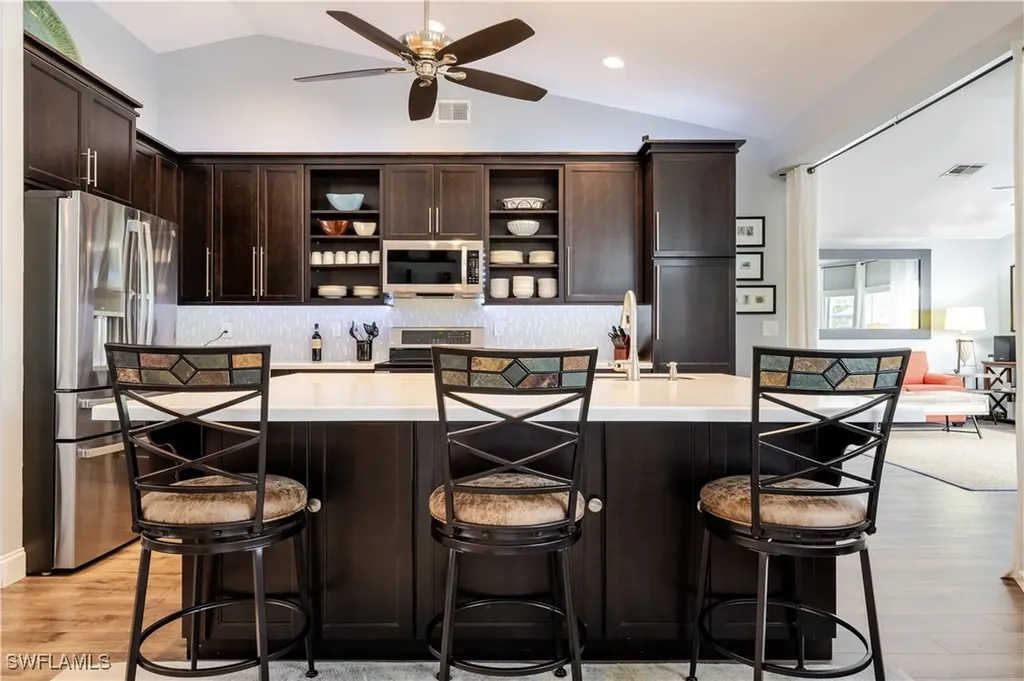 386 Belville Boulevard Naples FL 34104