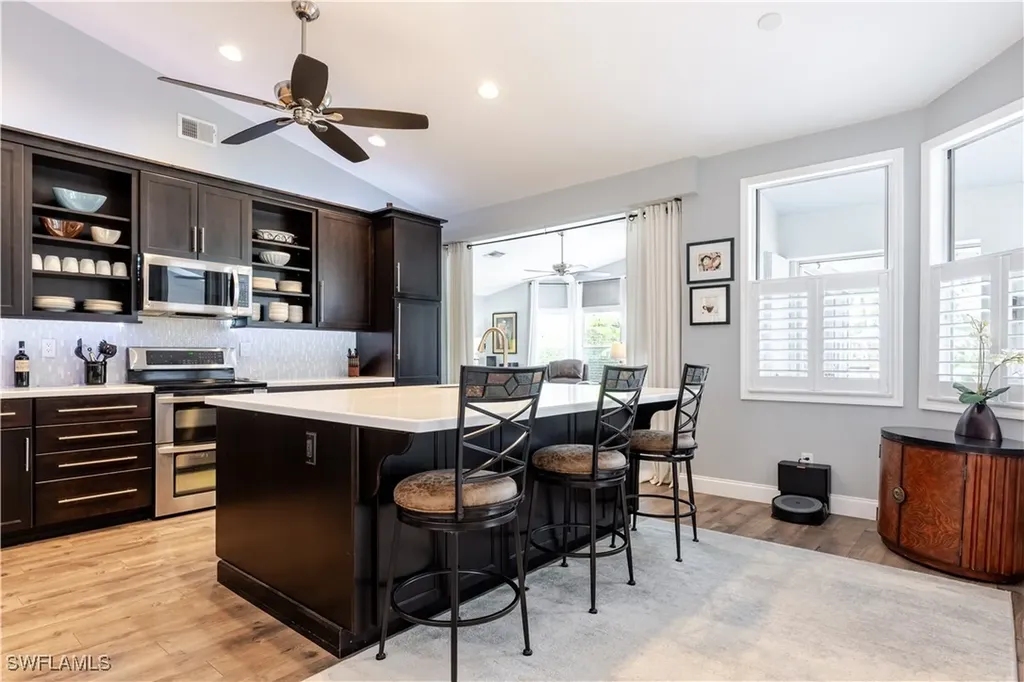 386 Belville Boulevard Naples FL 34104