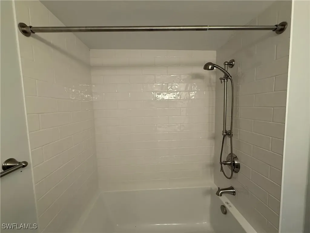 1523 Chesapeake Avenue Naples FL 34102