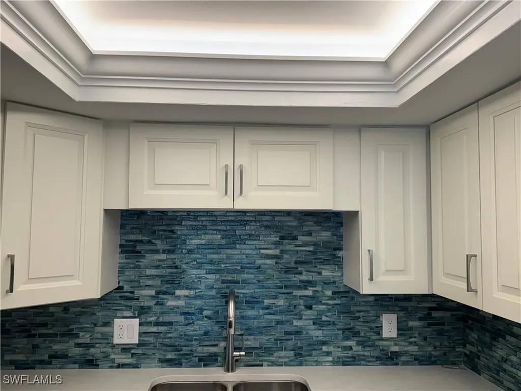 1523 Chesapeake Avenue Naples FL 34102