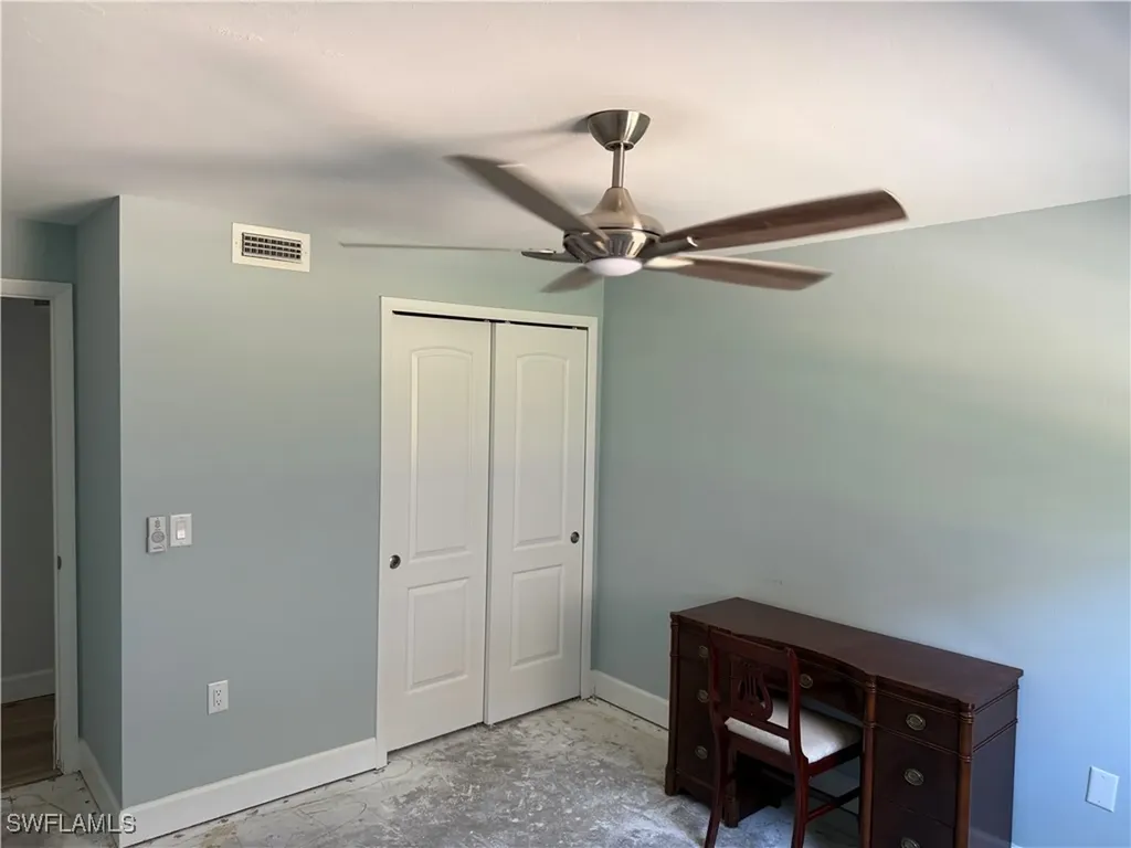 1523 Chesapeake Avenue Naples FL 34102