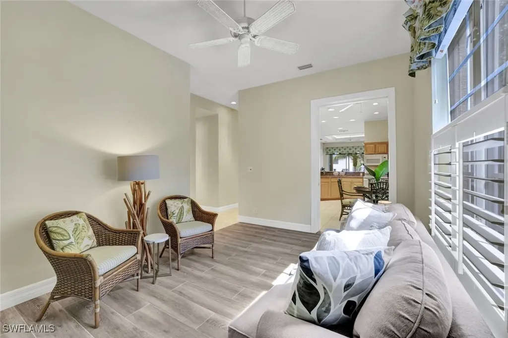 1485 Chesapeake Avenue Naples FL 34102