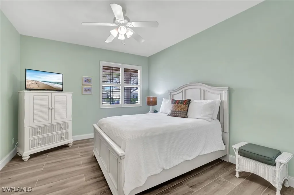1485 Chesapeake Avenue Naples FL 34102