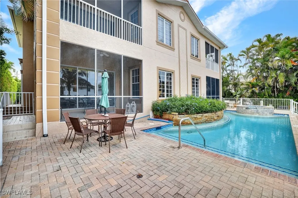 1485 Chesapeake Avenue Naples FL 34102